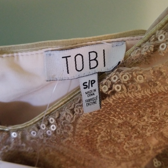 Dress - Picture 4 of 4